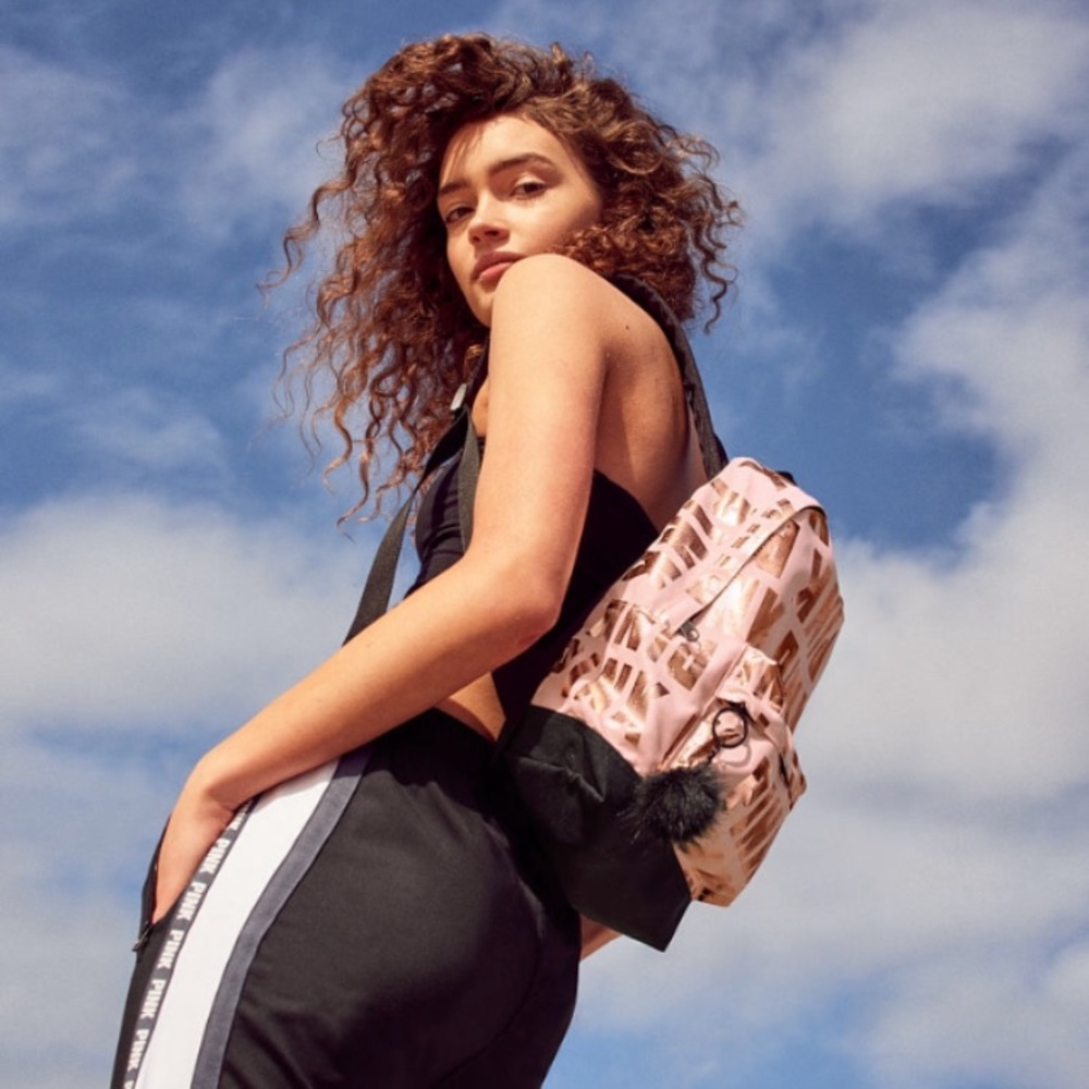 Pink backpack 🎒